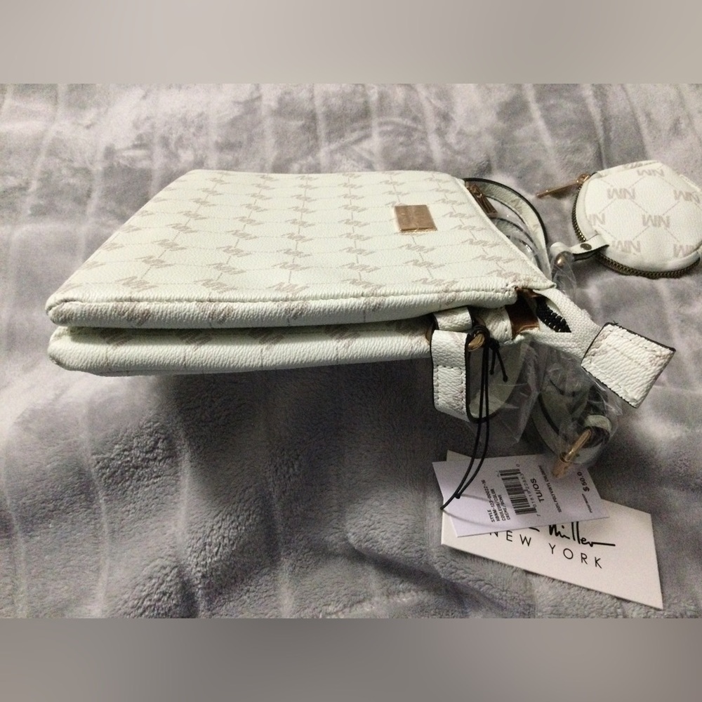 Nicole Miller Cream/Bone NM Logo Crossbody with Matching Coin Pouch - Picture 8 of 9